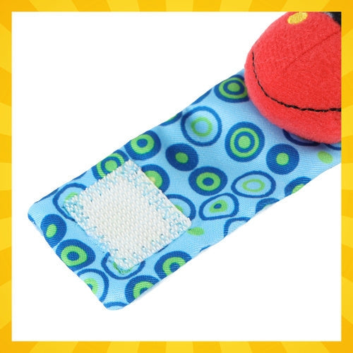Babyrasselset 4 delar handband och strumpor med rassel 0+