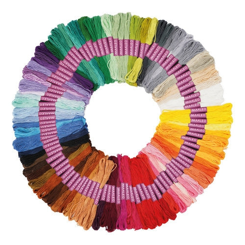Broderikit 207 delar med 100 färger, trådar 8 m, 5 broderiram