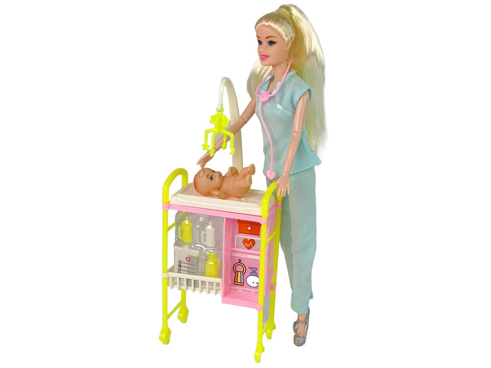 Doktorsdocka 30 cm med första hjälpen-station, badkar & stetoskop