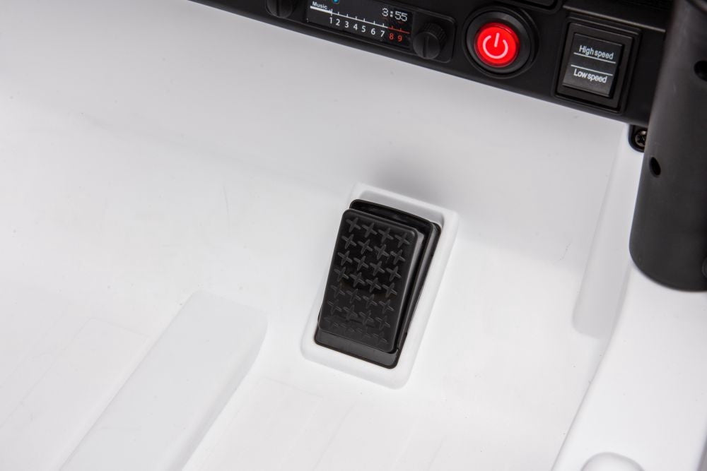 Elbil för barn Toyota FJ batteribil vit
