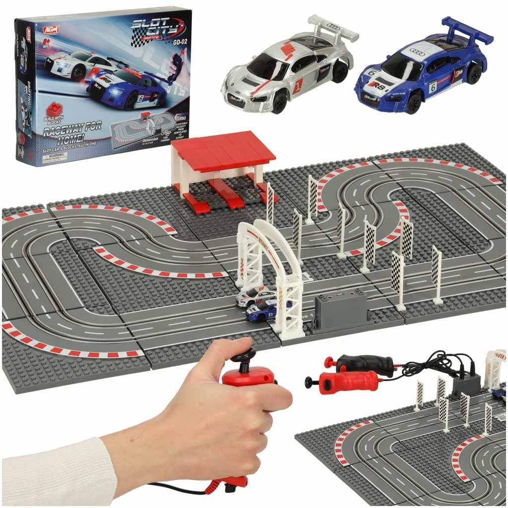 Elektrisk bilbana byggklossar med garage, 2 bilar & 2 kontroller