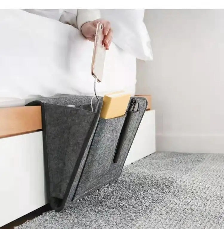 Förvaringsväska i filt 32x20x10 cm för säng/soffa, flera färger