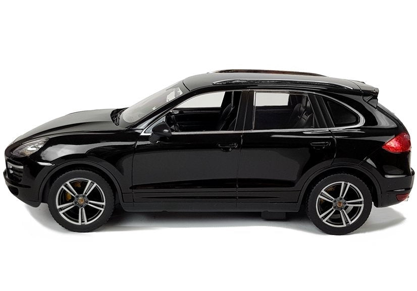Radiostyrd bil Porsche Cayenne Turbo 1:14 svart med LED 2,4 GHz