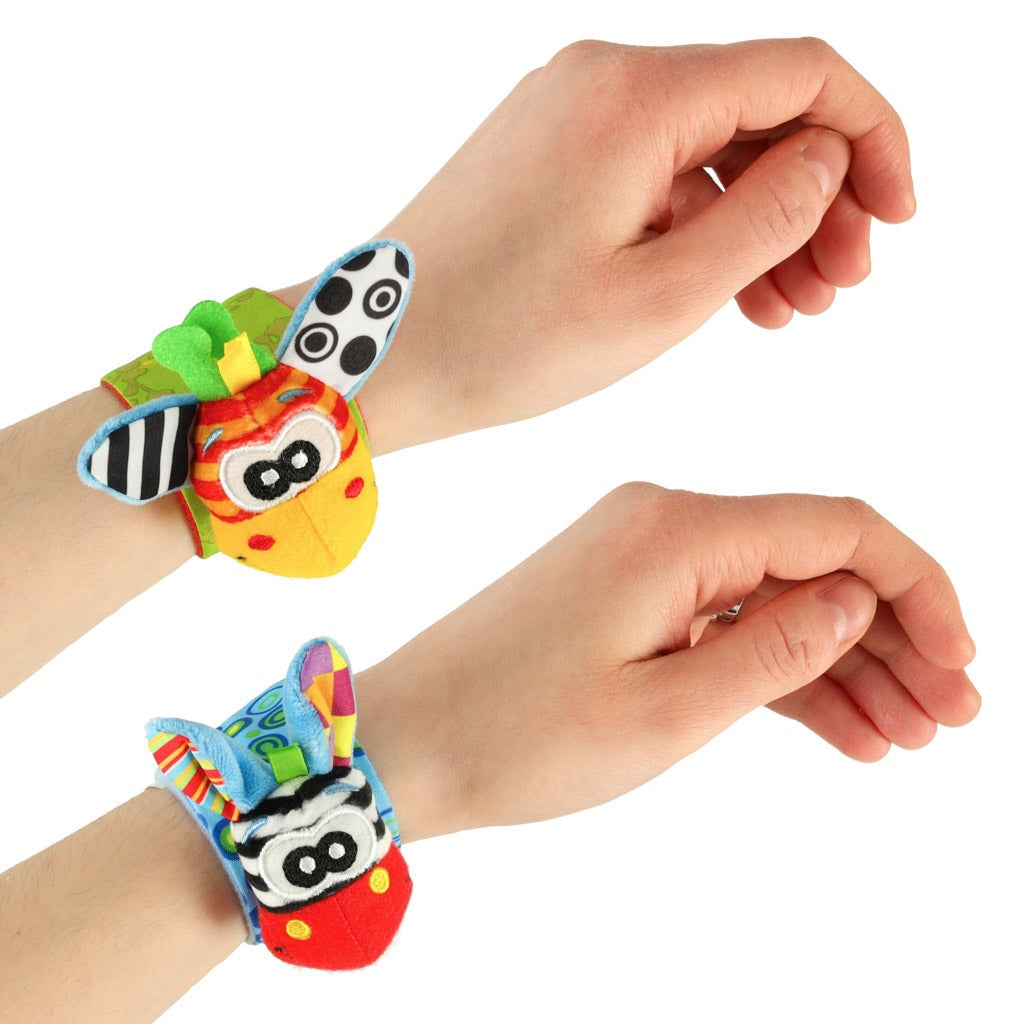 Sensoriska armband med skallra och prassel 2-pack blå/grön 15 cm