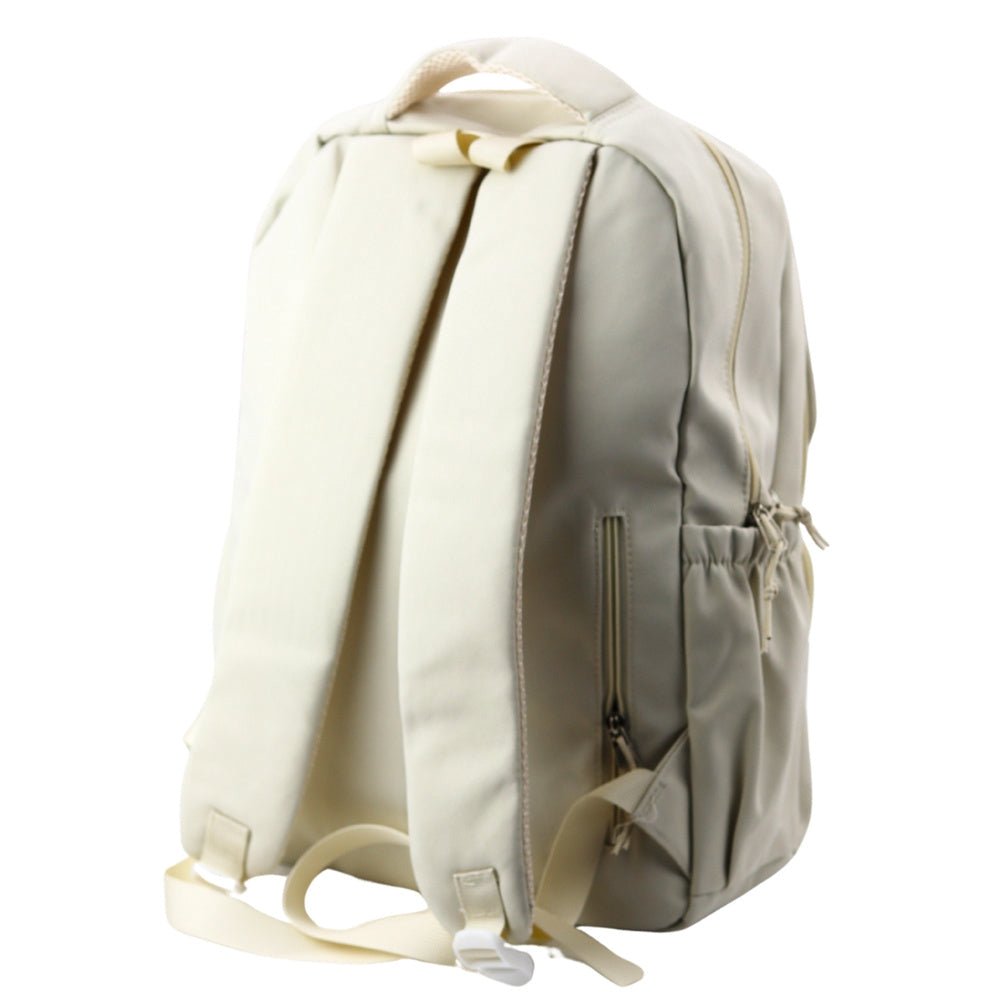 Skolryggsäck capybara beige 25L 42x30x20 cm med pins & nyckelring