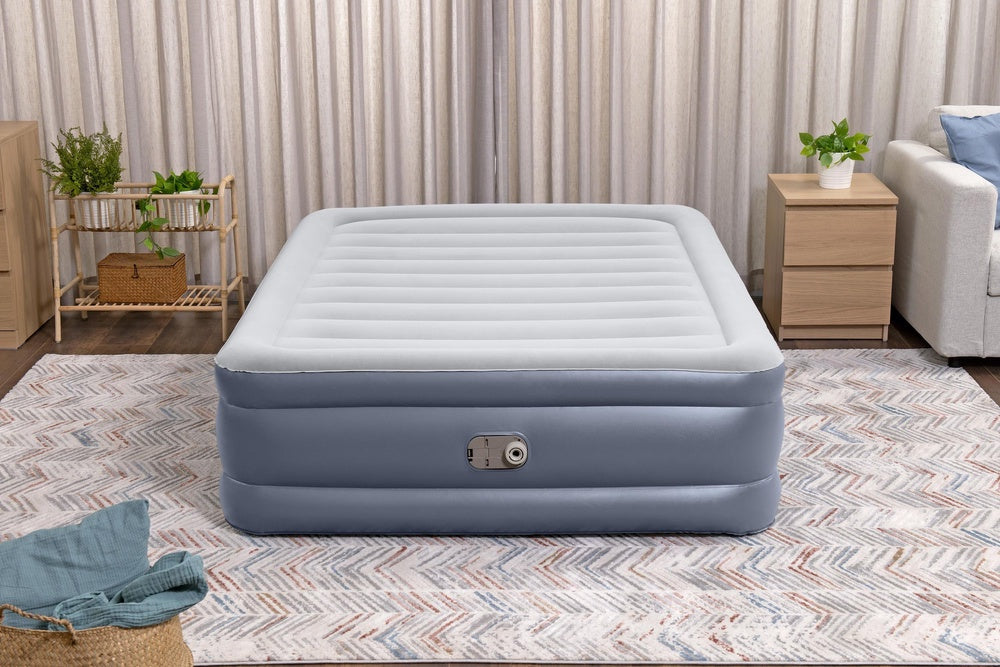 Uppblåsbar luftmadrass 203x152x51 cm med inbyggd elpump 220-240 V
