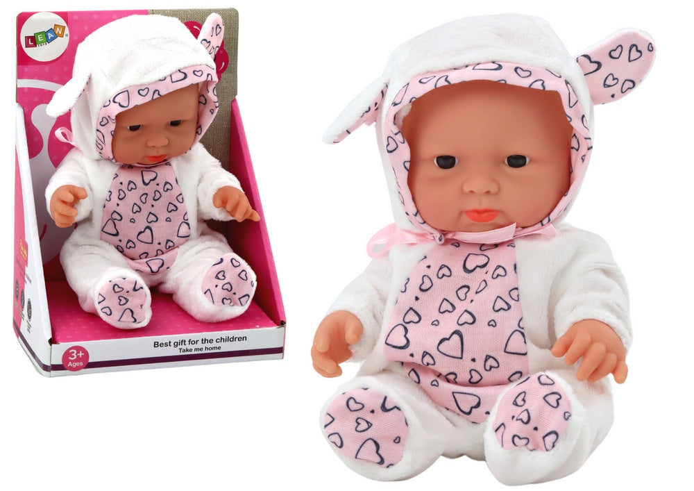 Babydukka 21 cm med rörliga leder, vit outfit med hjärtan, 3+ år