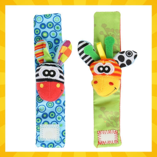 Babyrasselset 4 delar handband och strumpor med rassel 0+