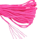Broderikit 207 delar med 100 färger, trådar 8 m, 5 broderiram