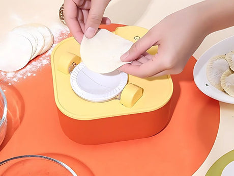 Elektrisk dumplingsmaskin 8 cm, USB-laddning, spatel/borste, mix färg