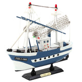 Fiskebåtsmodell i trä 24 cm handmålad på bas "Flying Lady"