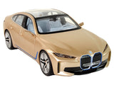 Fjärrstyrd bil BMW i4 1:14 guld med LED-ljus och öppningsbara dörrar