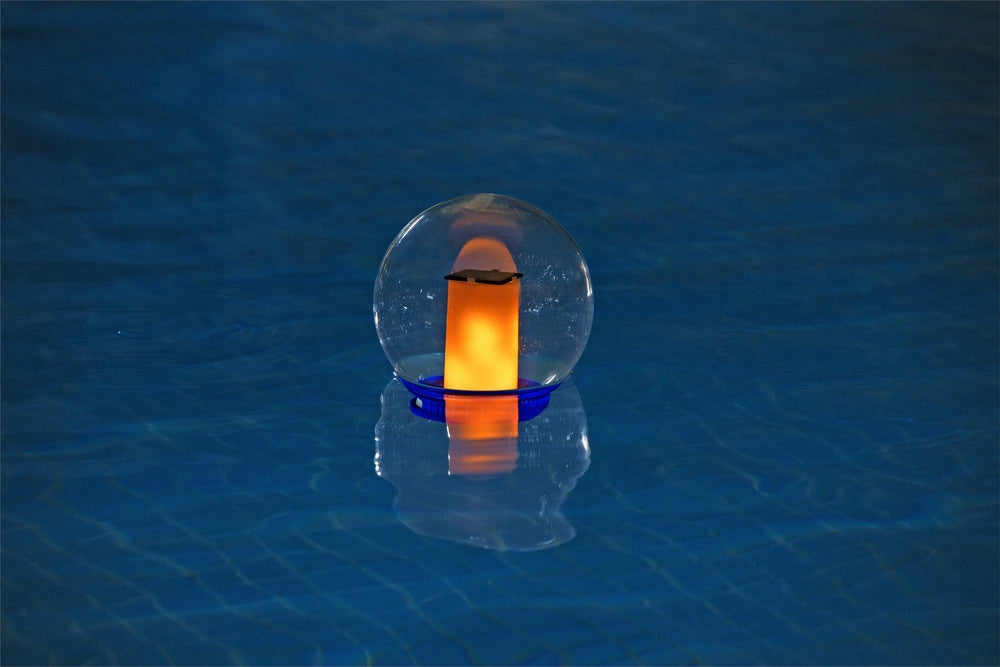 Flytande klor/bromdispenser solcell med LED för 7,6 cm tabletter