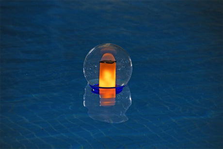 Flytande klor/bromdispenser solcell med LED för 7,6 cm tabletter