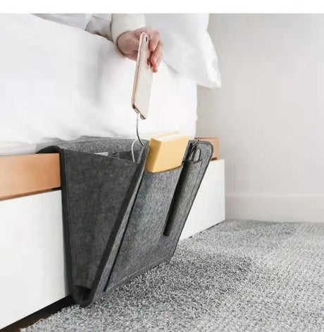 Förvaringsväska i filt 32x20x10 cm för säng/soffa, flera färger