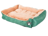 Hund- och kattbädd L 67x57x15 cm plysch grön halkfri botten