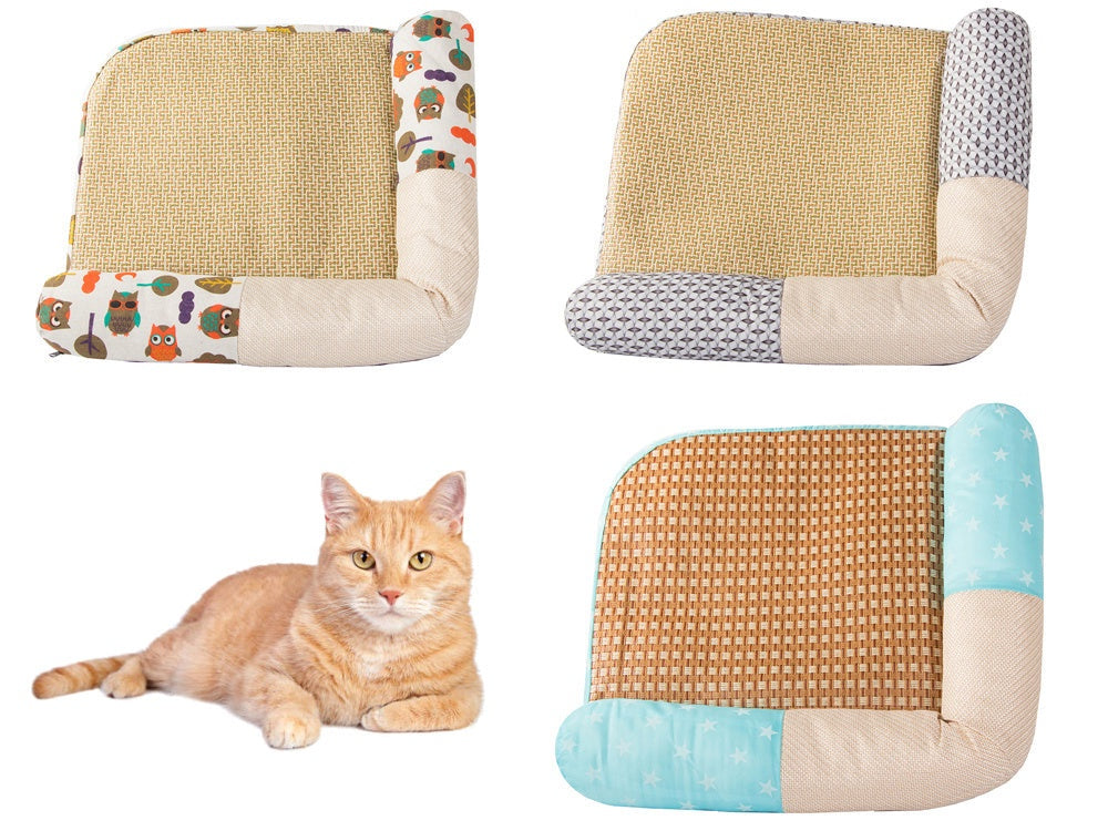 Kattbädd med klösyta storlek L 65x55 cm blandade mönster