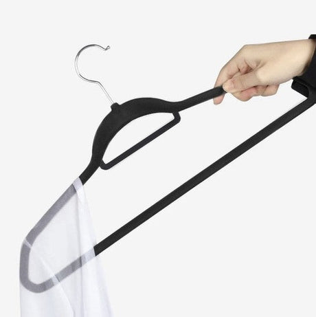 Klädhängare velour svart 20-pack med 360° svängbar krok
