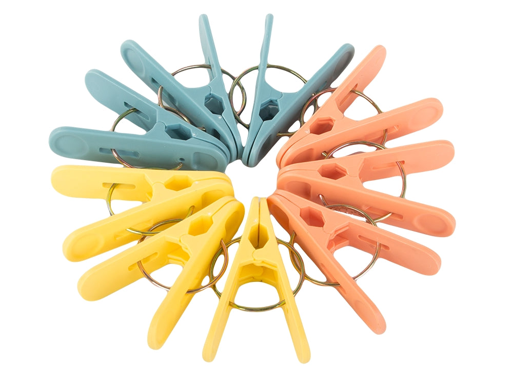 Klädnypor plast med metallfjäder pastell 18-pack 6,5x1,5 cm