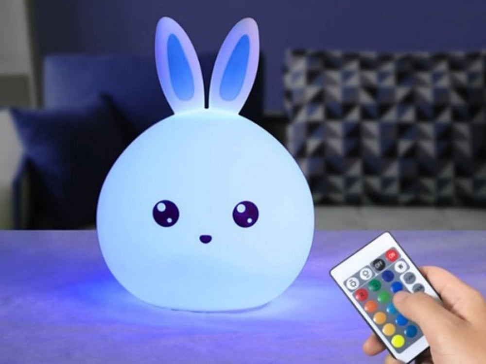LED nattlampa kanin i silikon med fjärrkontroll USB vit