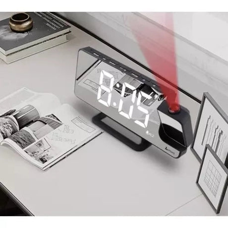LED väckarklocka med projektor & spegel, USB-C/batteri, svart