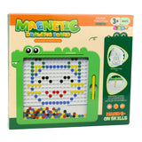 Magnettavla dinosaurie med magnetpenna 34x30 cm, 20 mönsterkort
