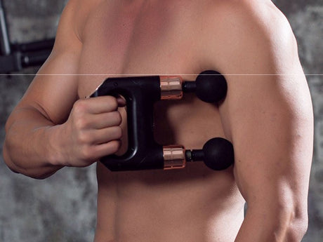 Massagepistol uppladdningsbar USB-C 6 nivåer 4 massagehuvuden svart