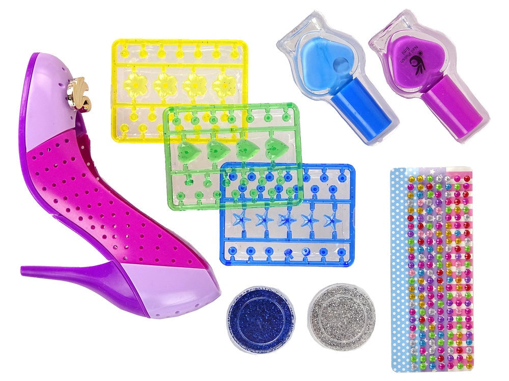 Nagel- och smyckesset för barn 6+ med nagellack, glitter, pärlor