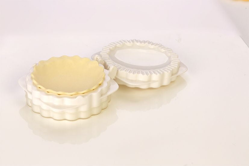 Pajform med smördegskniv 3 mönster och plastnål Ø11,5 cm