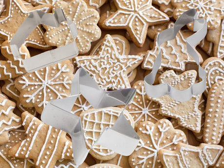 Pepparkaksformar julmotiv i stål 15-pack silver 5,5–9 cm