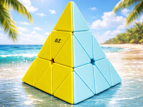 Pyraminx pyramidkub 3D logikpussel roterande plast 9,5 cm