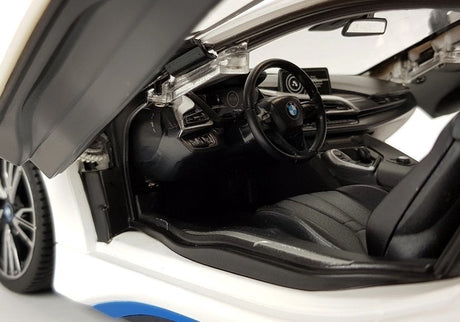 Radiostyrd BMW i8 sportbil 1:14 vit med ljus och fjärrkontroll