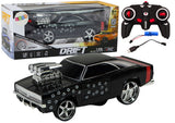 Radiostyrd driftbil 1:18 svart 2,4GHz med ljus/ljud + batteri/laddare