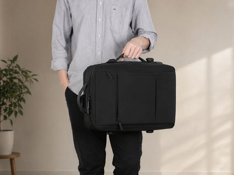 Reseryggsäck 50x36x23 cm med vakuumpump, vakuoficka & laptopfack, svart