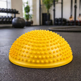 Sensorisk balanshalvboll 16 cm gul för rehab, fysioterapi och fotmassage