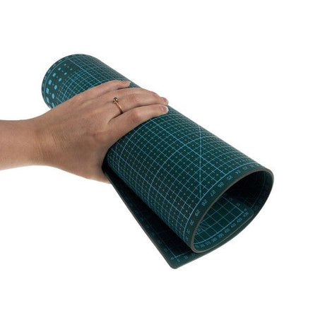 Skärmatta A3 30x45 cm självläkande dubbelsidig grön 3 lager