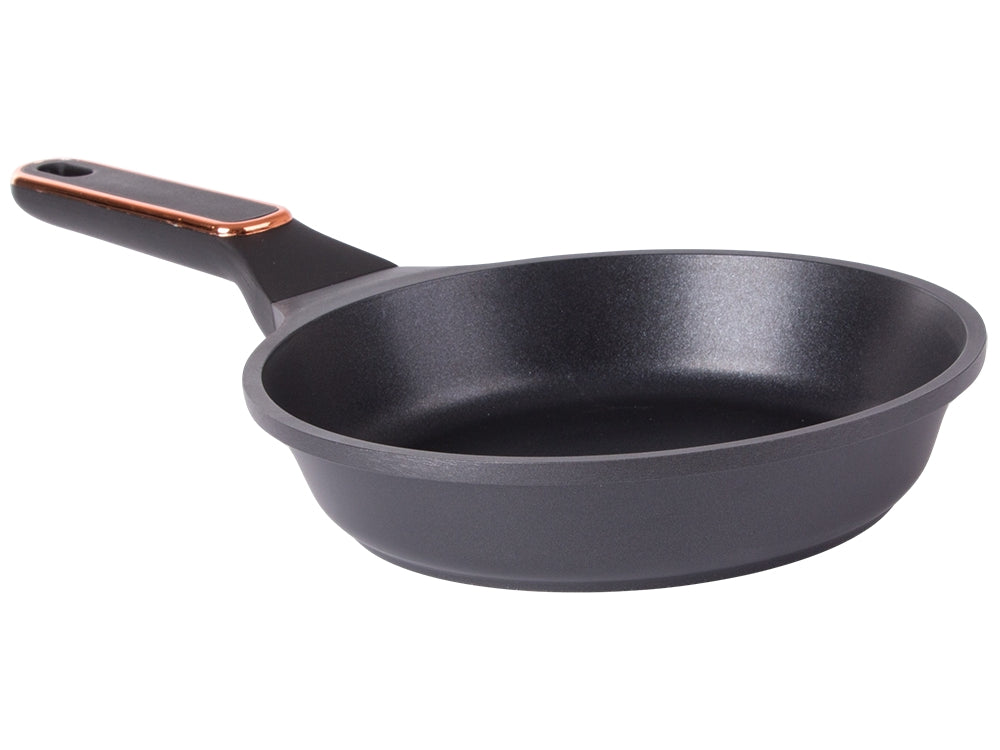 Stekpanna 20 cm non-stick gjuten aluminium svart för induktion