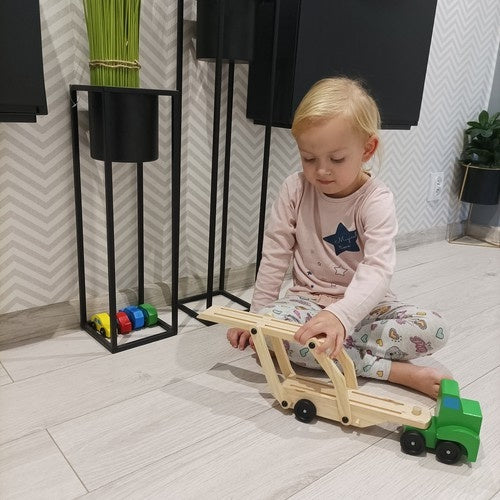 Trälastbil med släp och 4 bilar, leksaksset 24 mån+
