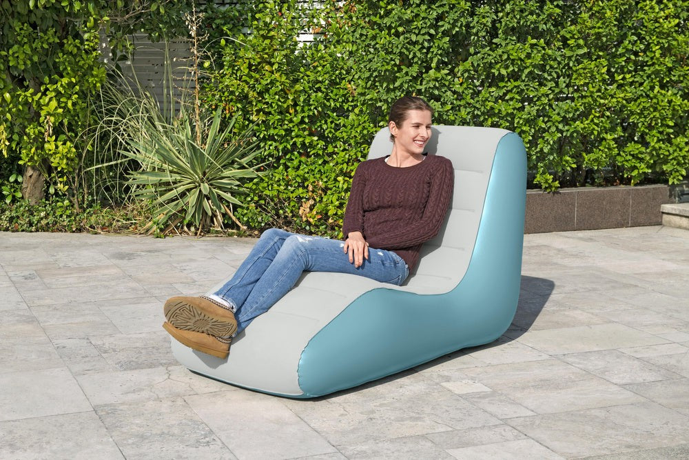 Uppblåsbar fåtölj PVC 133x79x88 cm för inomhus- och utomhusbruk