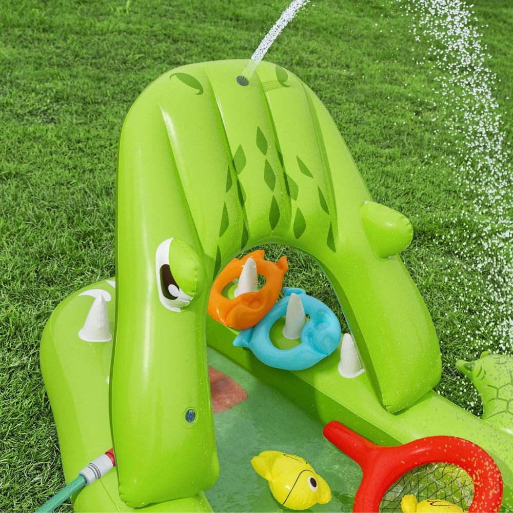 Vattenlekplats med rutschkana & sprinkler 234x198x69 cm krokodil